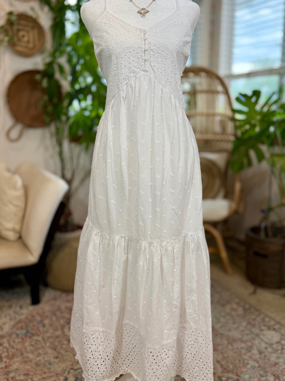 White Eyelet Lace Boho Maxi Dress Women’s Large | Cottagecore Coastal Prairie - Picture 3 of 13